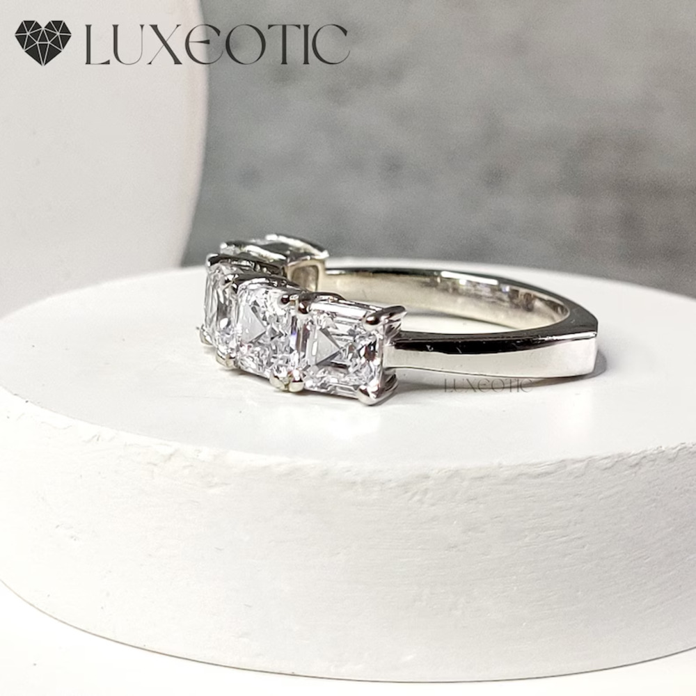 NWB 2.5 Ct White Asscher Cut 5-Stone Moissanite Band 925 Sterling Silver Sz 7 - Picture 6 of 10